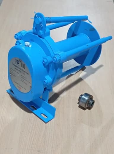 Редуктор подъема с барабаном для лебедок KCD 300 кг 70 м 220V — фото 1